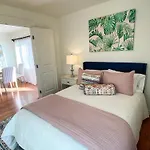 Hideaway In The Heart Of San Diego